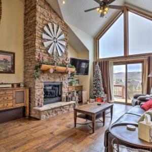 Luxe Group Getaway in Granby Golf Ski Hike!