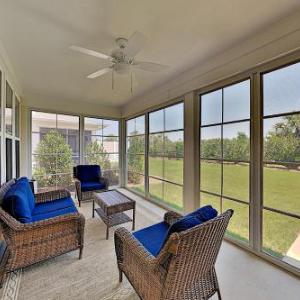 The Retreat at Barefoot Village - Patio & Pool condo
