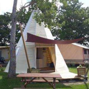 Tipi Les P'tites Maisons dans la Prairie