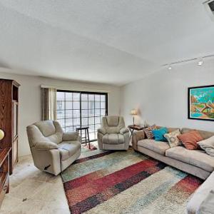 Mesquite Country Club Getaway with Pool & Hot Tub condo