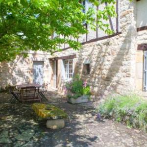 House with 3 bedrooms in Cordes sur Ciel with wonderful city view enclosed garden and WiFi