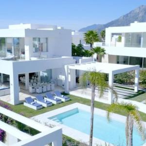 Luxury Top Notch 4bdr House with private pool · La Finca Resort ·