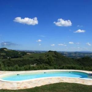 Villa with 4 bedrooms in Fontecorniale with private pool and WiFi 27 km from the beach