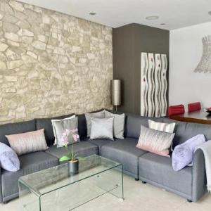 Chic by Hello Homes Sitges