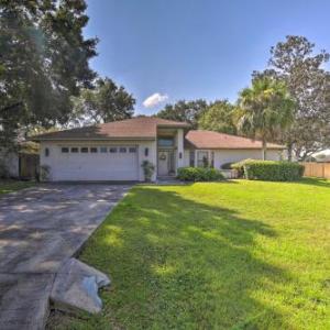 1-Story Home with Yard Less Than 7Mi to Downtown Lakeland