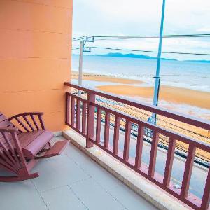 Seaside Jomtien Beach