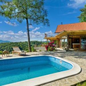 Stunning home in Lepoglava w/ Outdoor swimming pool Sauna and 2 Bedrooms