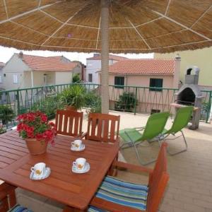 Apartments and Rooms guesthouse Lorenta