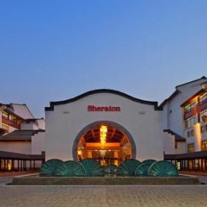 Sheraton Grand Hangzhou Wetland Park Resort