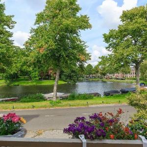 House on the banks of Leiden's old Moat