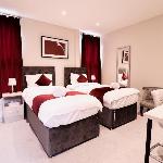 Everest Lodge Luxury Serviced Apartments - Farnborough 