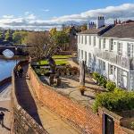 Holiday homes in Chester 