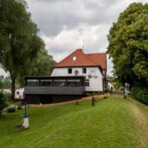 Seefahrer Deich-Café-Hotel