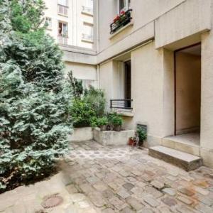 GuestReady - Tranquil Abode with Private Terrace in the 15th Arr