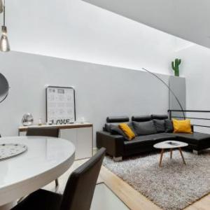 GuestReady - Wonderful design duplex in the heart of Paris -16th