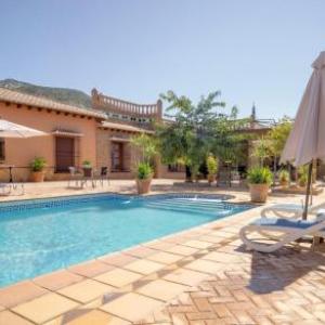 Villa with 2 bedrooms in Padul with wonderful mountain view private pool furnished terrace 40 km from the slopes