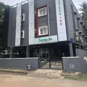 TREETOPS INN