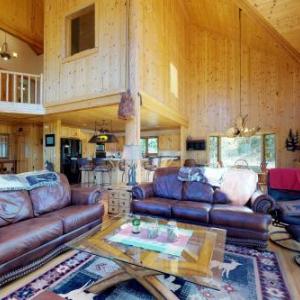 Hamilton Creek Cabin