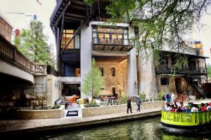 Canopy By Hilton San Antonio Riverwalk hotel near Henry B. González Convention Center