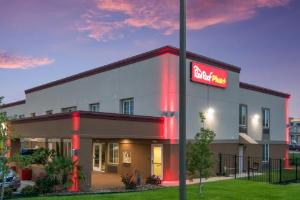 Red Roof Inn PLUS+ Fort Worth - Burleson, Burleson