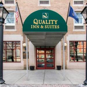 Clarion Hotel & Suites University-Shippensburg