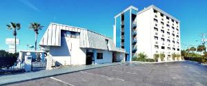 Emerald Coast Inn & Suites, Fort Walton Beach