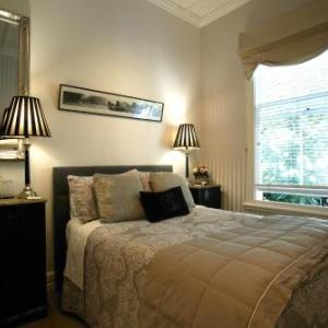 Eden Park Bed And Breakfast Inn