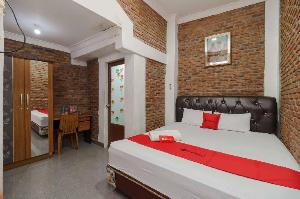 RedDoorz Syariah near Jalan Asahan Pematang Siantar, Pematangsiantar