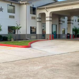 Hotels near Houston Northwest Church - Motel 6-Houston TX - 249 - Willowbrook