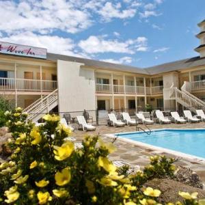 Hotels near Guild Hall East Hampton - A Wave Inn - Montauk