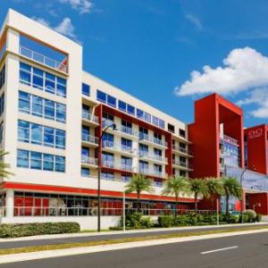 Hotels near ArtsPark at Young Circle - Costa Hollywood Beach Resort