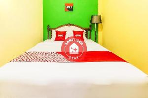 OYO 2165 Alyah Guest House Syariah, Ambon