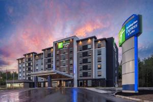 Holiday Inn Express & Suites Moncton, an IHG Hotel, Moncton