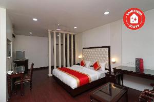 OYO 10887 Hotel West View, Ghaziabad