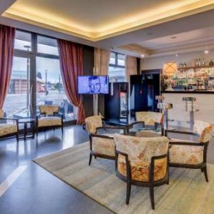 Hotels near PalaUnical Mantova - Best Western Plus Hotel Expo