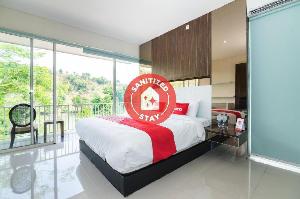 OYO 2001 Taman Dayu Villa Golf View, Trawas