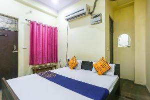 SPOT ON 61834 Haidri Inn, Allahabad