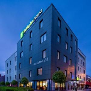 Holiday Inn Express Birmingham-South A45