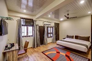 Collection O 45853 SR Inn Awas Vikas, Kanpur
