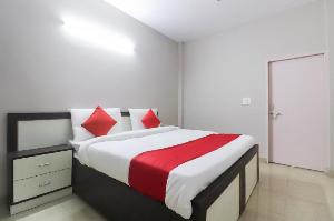 OYO 64760 Hotel The Mayur Legacy, Greater Noida