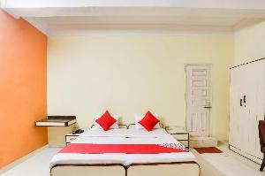 OYO 66120 Sai Priyanka Comfort Inn, Kolhapur
