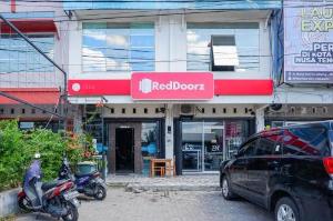 OYO 2544 Just-in Hotel, Mataram