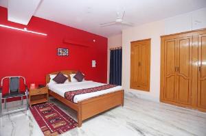 OYO 10994 Hotel Luxury INN, Patna