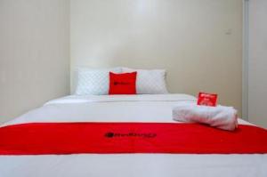 RedDoorz near Ahmad Yani Monument Park Kudus, Kudus