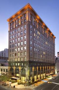 Home2 Suites by Hilton San Antonio Downtown - Riverwalk hotel near Henry B. González Convention Center
