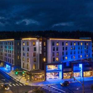 Hotels near Parlor Live Bellevue - Hilton Garden Inn Redmond Town Center WA