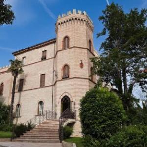 Hotels near Vitrifrigo Arena Pesaro - Castello Montegiove