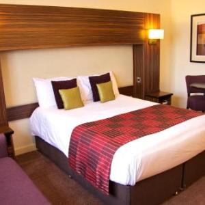 Hotels near King George's Hall Blackburn - The Fernhurst by Greene King Inns