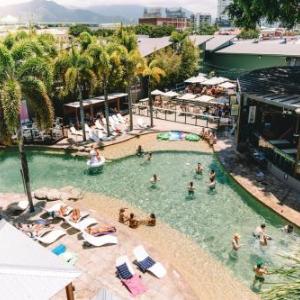 Gilligan's Backpacker Hotel & Resort Cairns