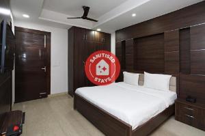 SPOT ON 72775 Padma Lodge, Sangli